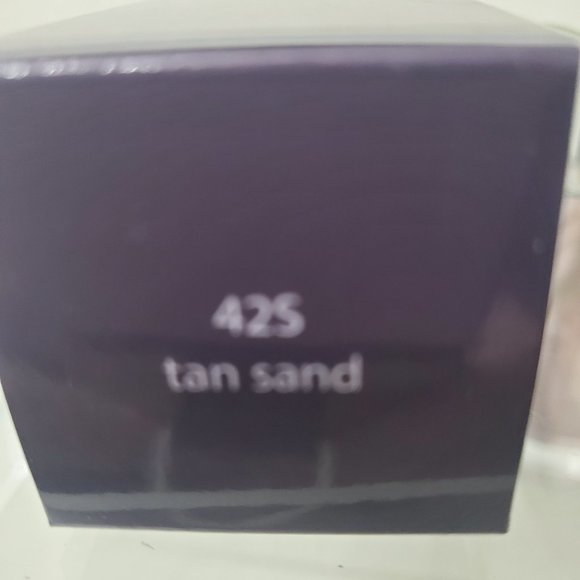 Tarte-face tape™ foundation- Shade Tan Sand- NIB - Picture 2 of 3
